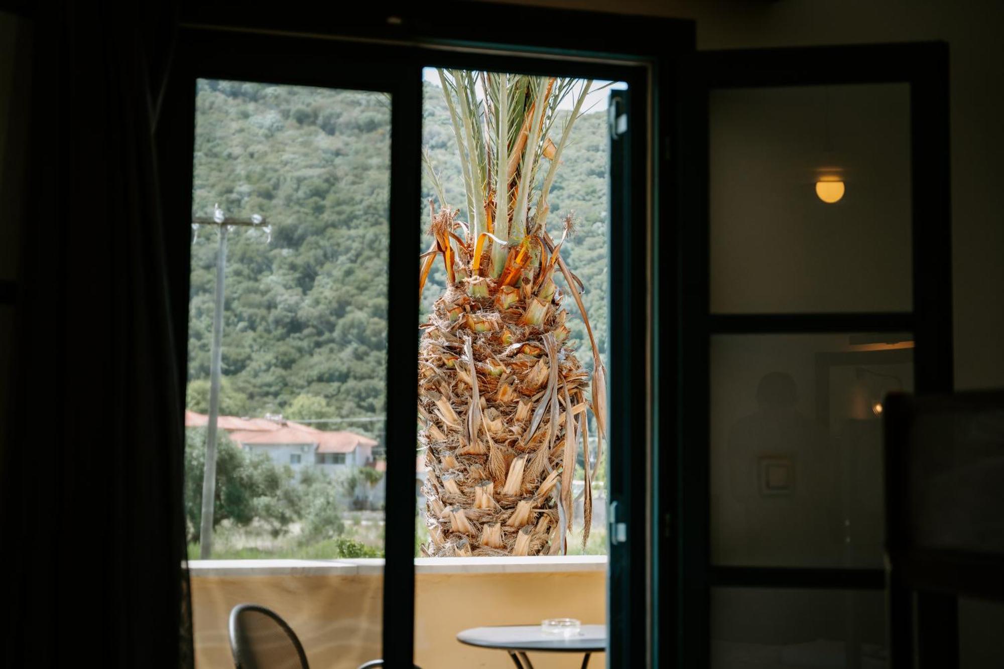 Karavostasi Beach Hotel Perdika  Exterior photo